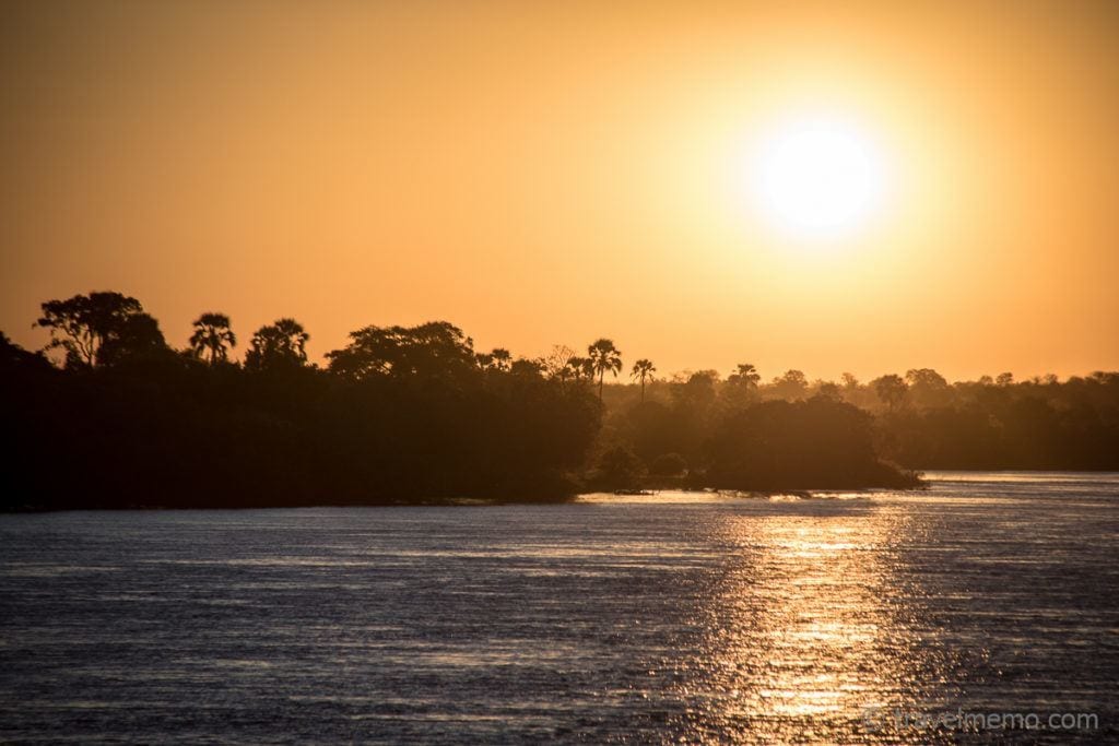 Zambezi River cruise (almost) to Victoria Falls 1 | travel memo