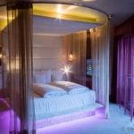 Canopy bed in cuddle suite