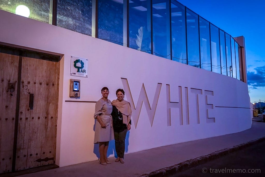 Entrance of the White Exclusive Suites & Villas