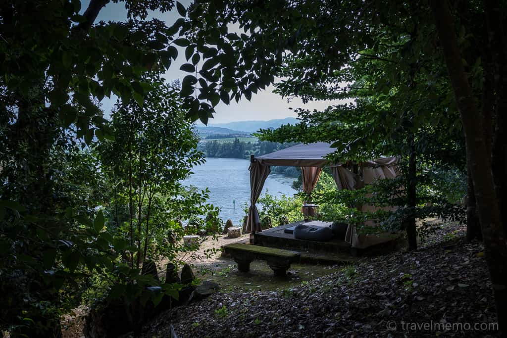 Six Senses four-poster daybed