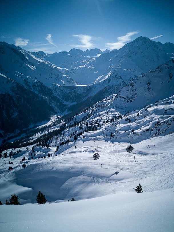 The 4 Vallées ski region