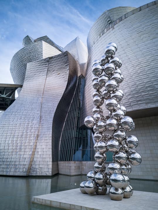 Big Tree sculpture Guggenheim Museum Bilbao