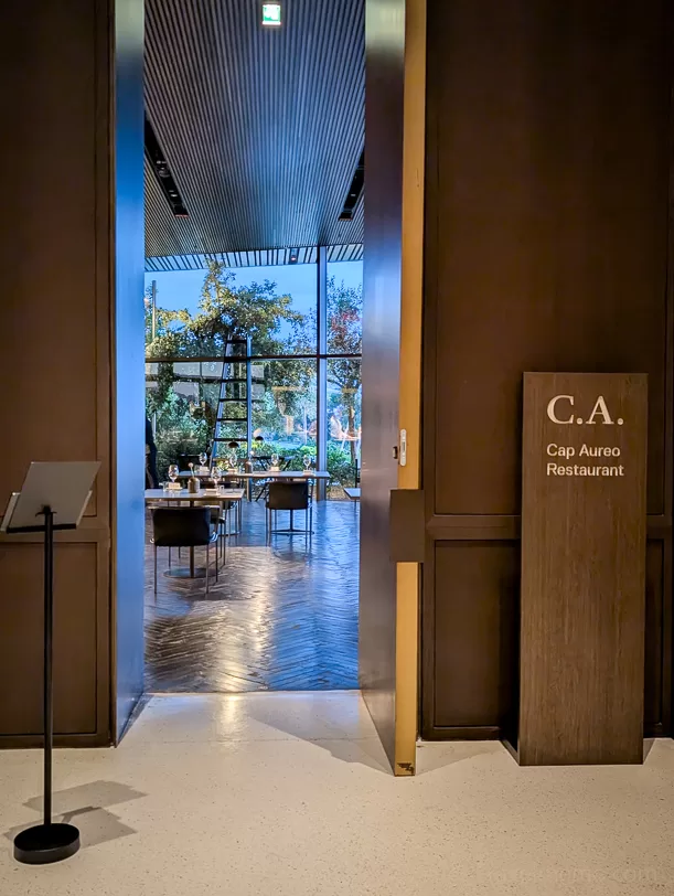 Istrian Gourmet Experiences: 3 Stellar Restaurants + Our Wishlist for Next Time 9 | travel memo Cap Aureo restaurant entrance in Grand Park Hotel Rovinj