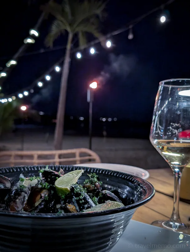 Seafood moules
