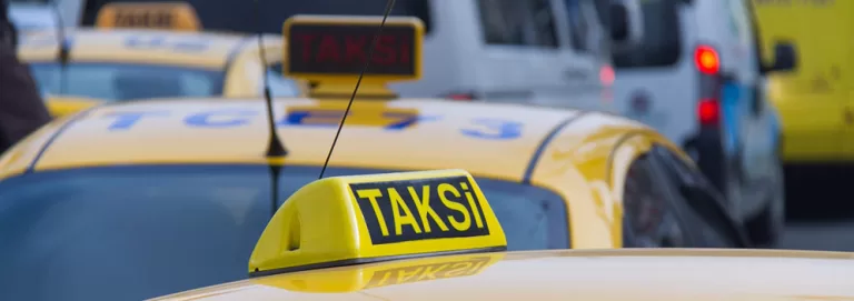 The Daredevils of the Bosphorus – Taking a Taxi in Istanbul Riding taxis in Istanbul