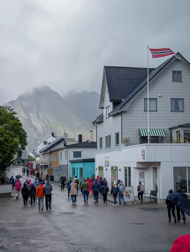 Many tourists in Henningsvær during the low season